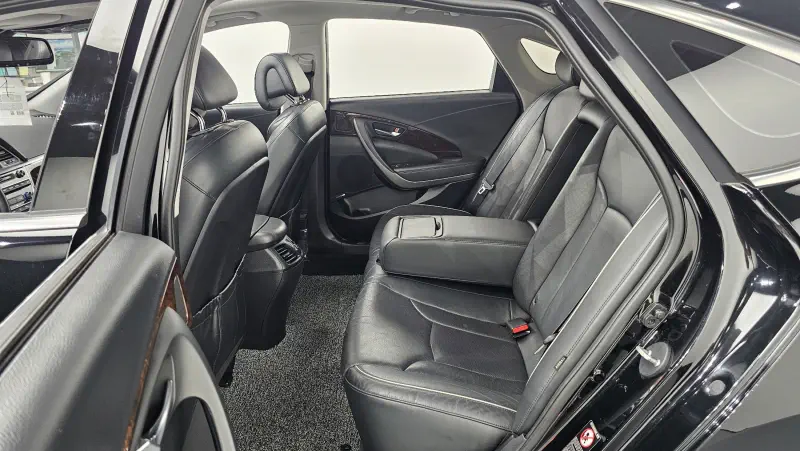 Hyundai Aslan