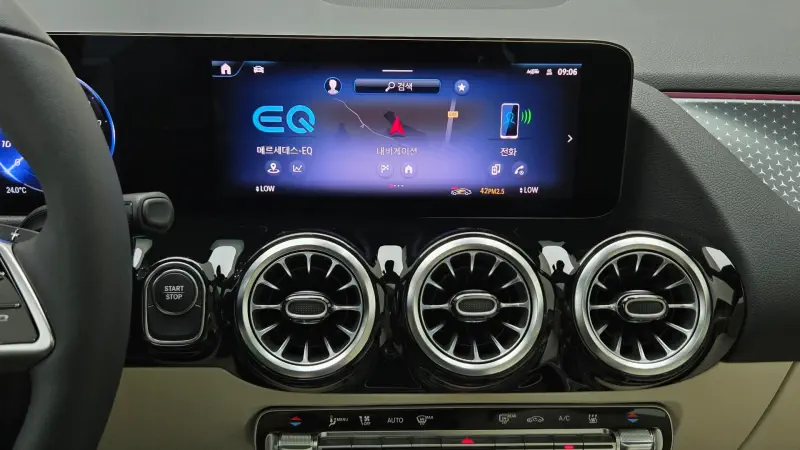 Mercedes-Benz EQA