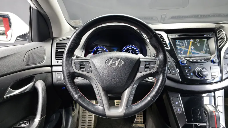 Hyundai I40