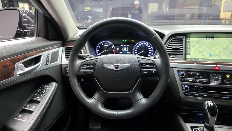Hyundai Genesis