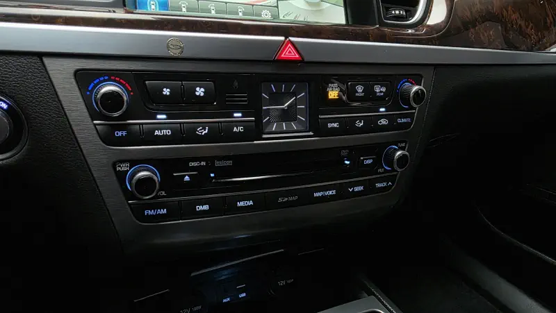 Hyundai Genesis