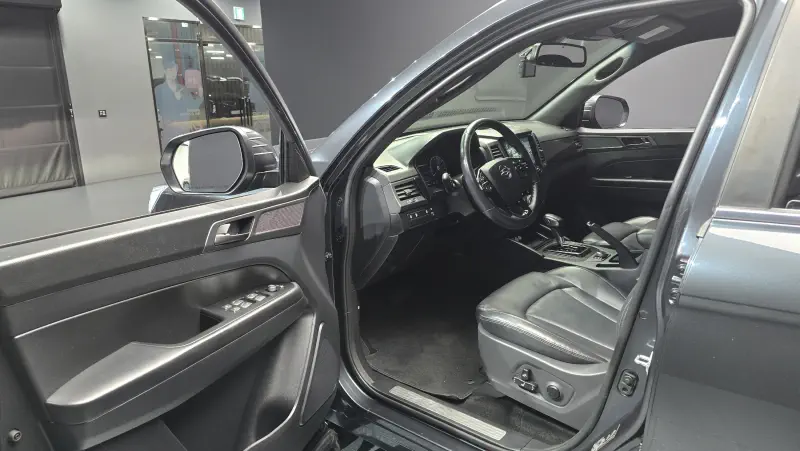 SsangYong Rexton Sports Khan
