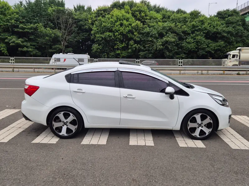 Kia pride