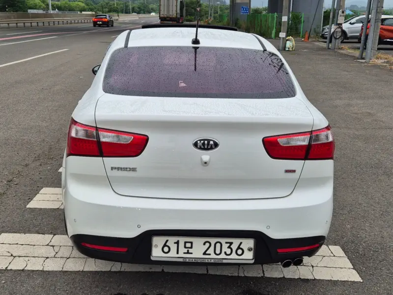 Kia pride