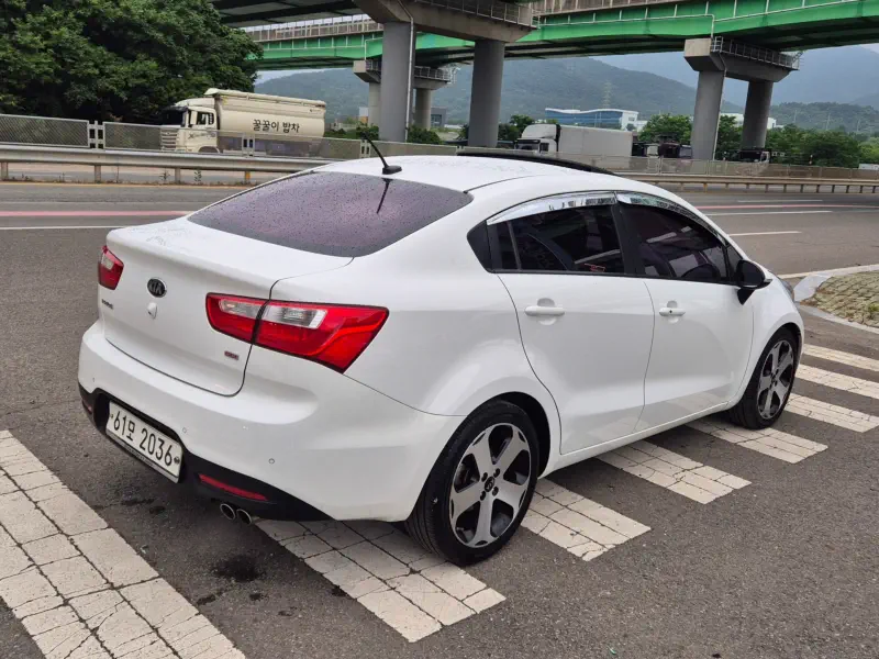 Kia pride
