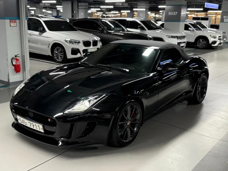Jaguar F-Type