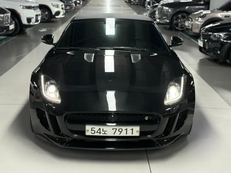 Jaguar F-Type