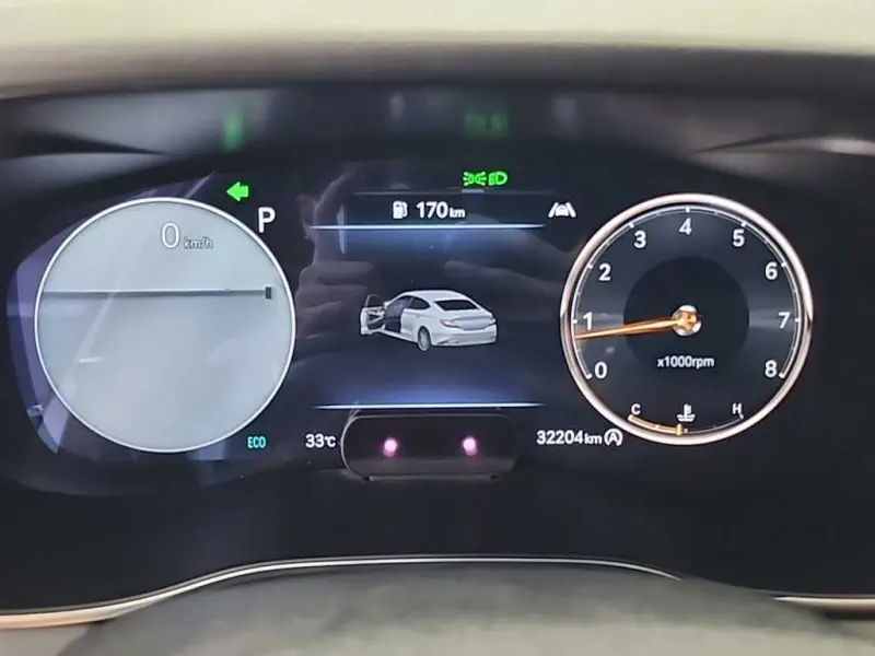 Genesis G70