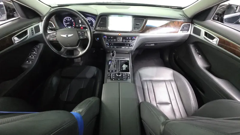 Hyundai Genesis