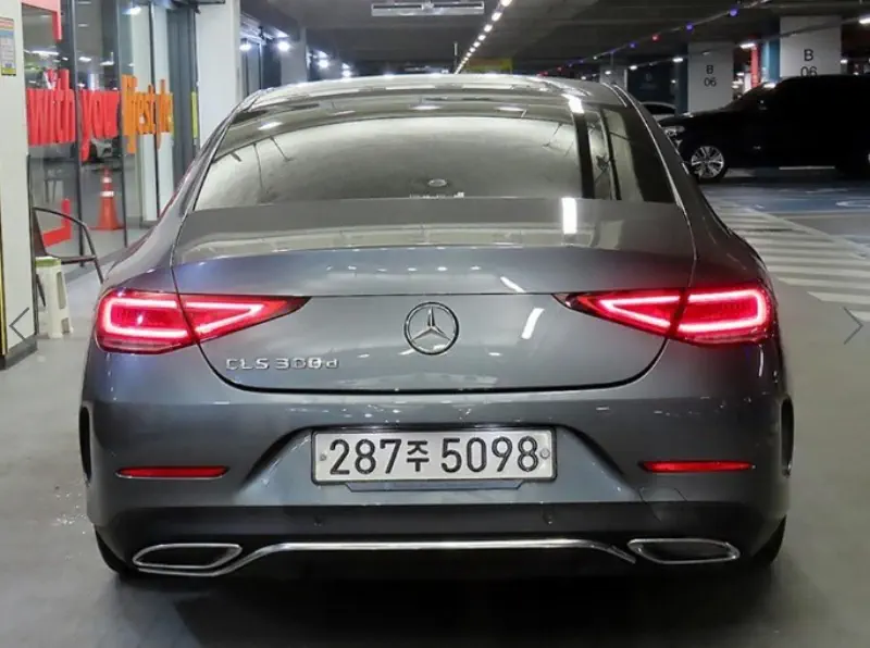 Mercedes-Benz CLS-Class