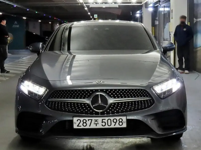 Mercedes-Benz CLS-Class