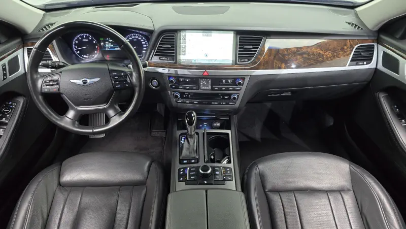 Hyundai Genesis