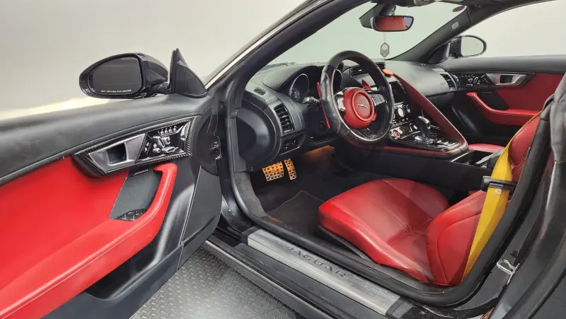 Jaguar F-Type