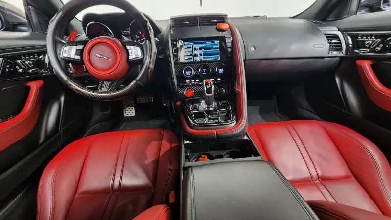 Jaguar F-Type