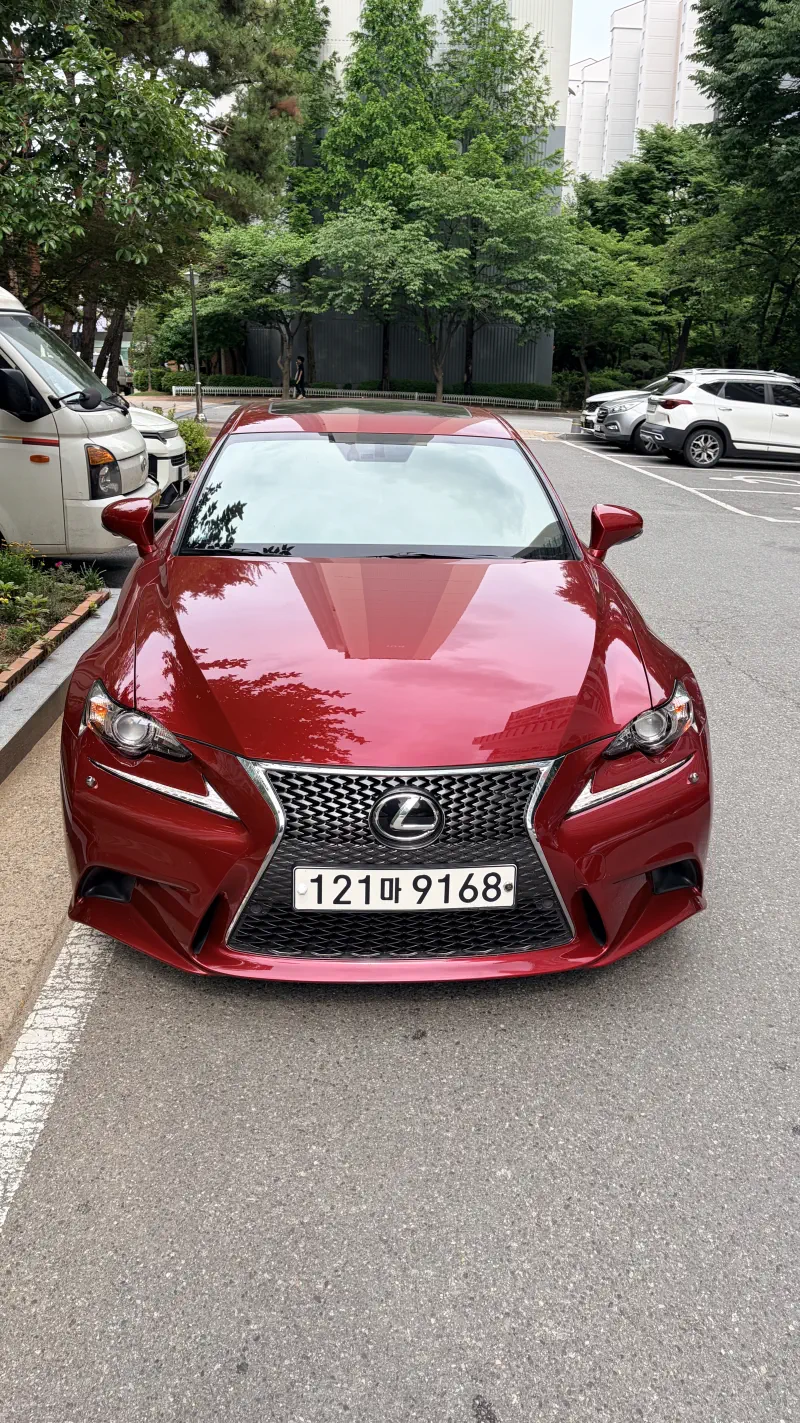 Lexus IS200t