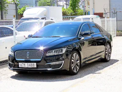 Lincoln Mkz