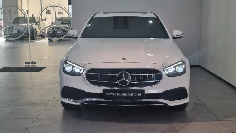 Mercedes-Benz E-Class