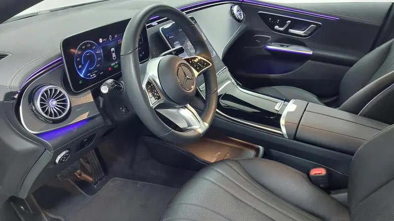 Mercedes-Benz EQE
