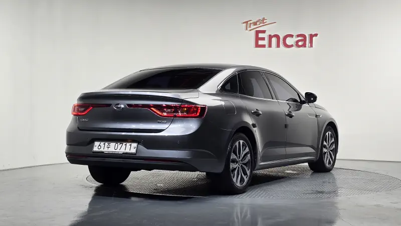 Renault Samsung SM6