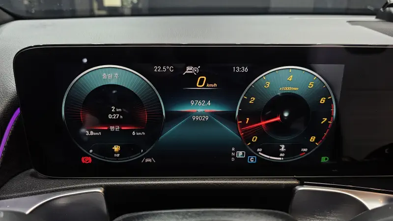 Mercedes-Benz GLB-Class