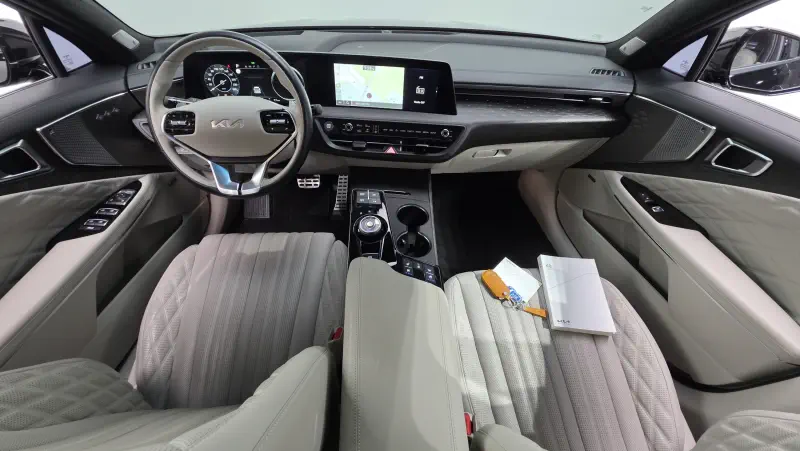 Kia K8