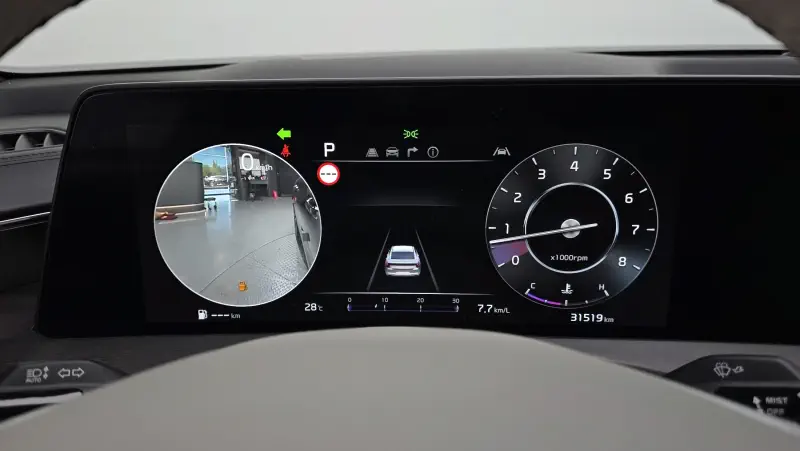Kia K8