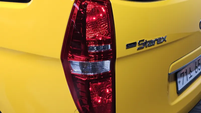 Hyundai Grand Starex