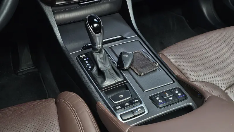 Hyundai Aslan
