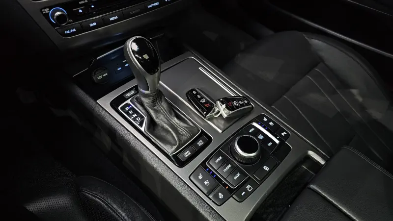 Hyundai Genesis