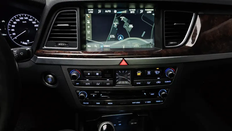 Hyundai Genesis
