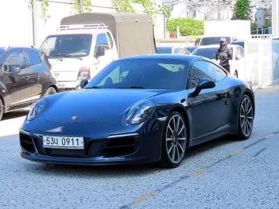 Porsche 911
