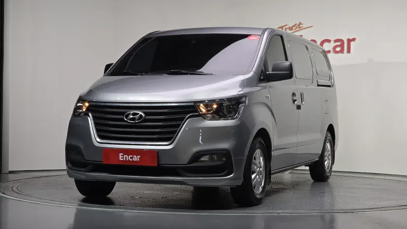 Hyundai Grand Starex
