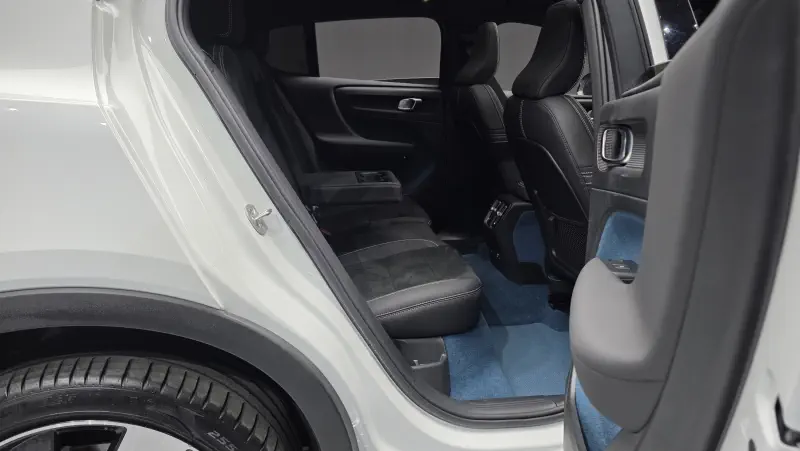 Volvo C40