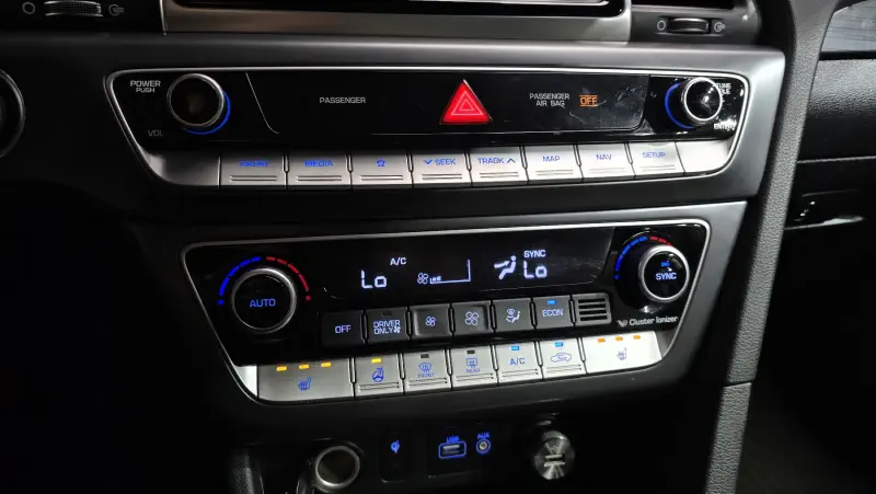 Hyundai Sonata