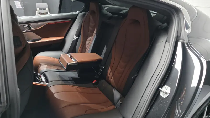 BMW 8-Series