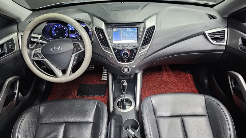 Hyundai Veloster
