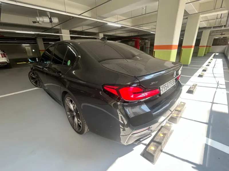 BMW 5-Series
