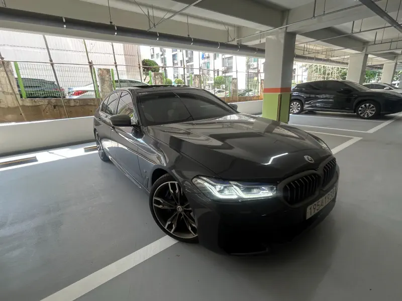 BMW 5-Series