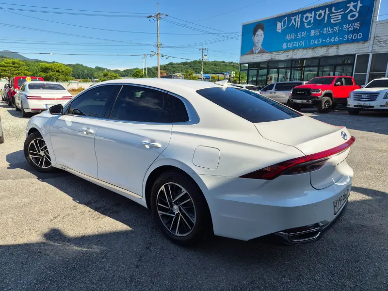 Hyundai Grandeur