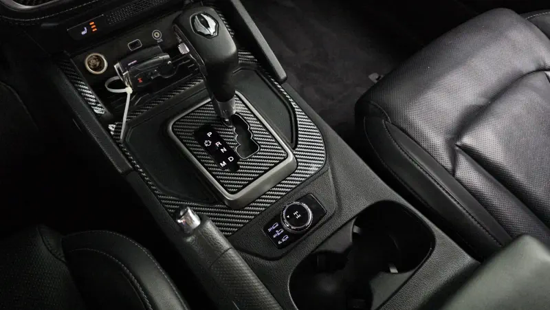 SsangYong Rexton Sports