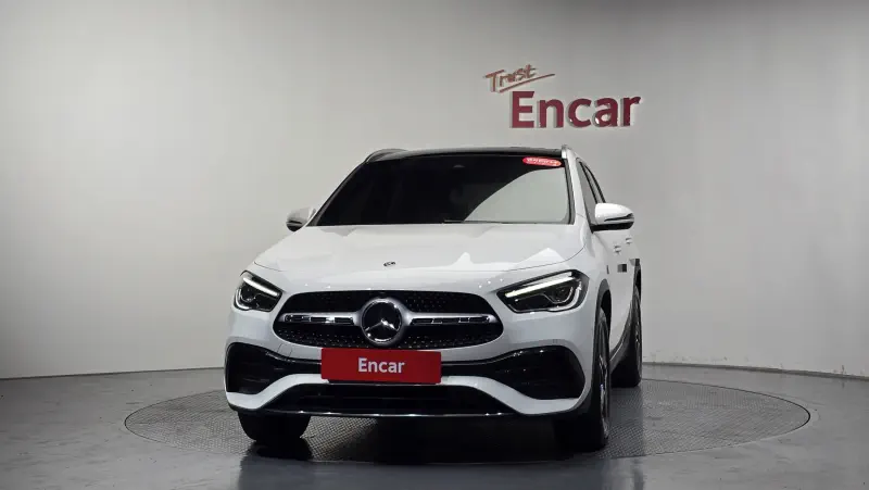 Mercedes-Benz GLA-Class