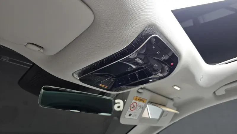 Mercedes-Benz EQS SUV