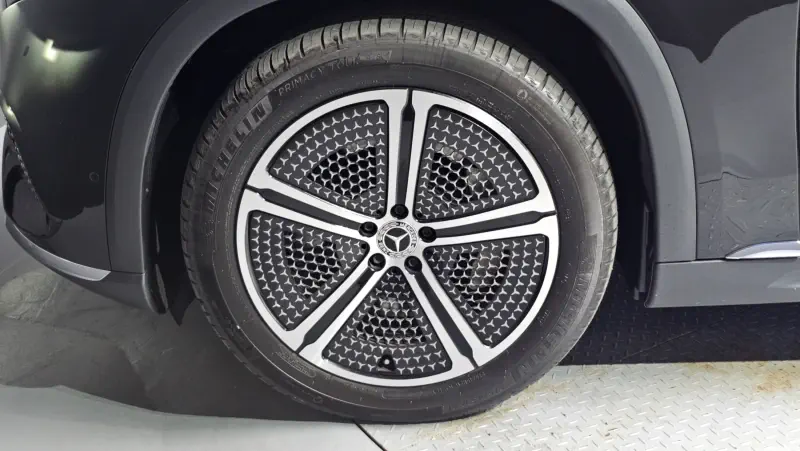 Mercedes-Benz EQS SUV