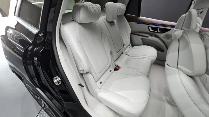 Mercedes-Benz EQS SUV