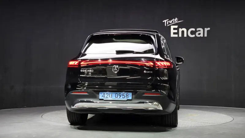 Mercedes-Benz EQS SUV