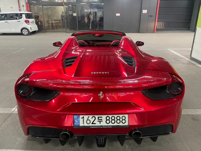 Ferrari 488