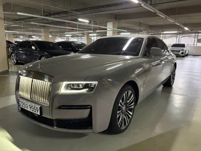 Rolls-Royce GHOST