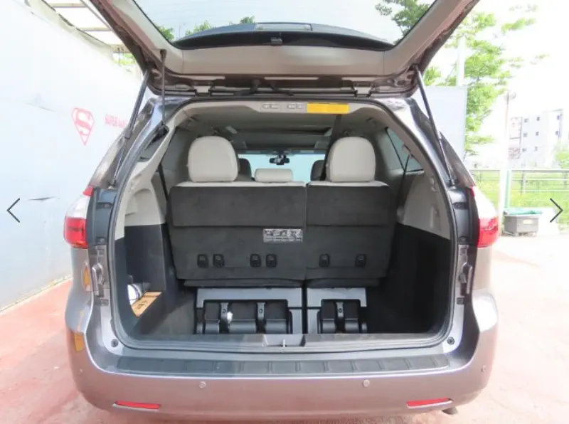 Toyota Sienna