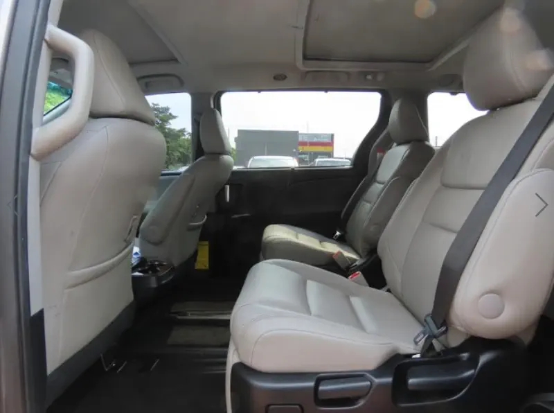 Toyota Sienna