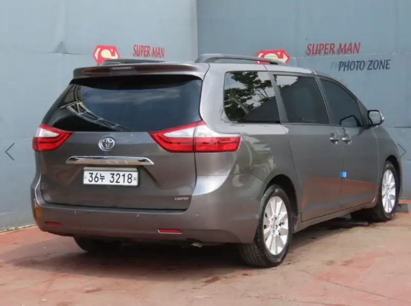 Toyota Sienna